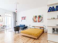 Apartamento bonito e luminoso com varanda